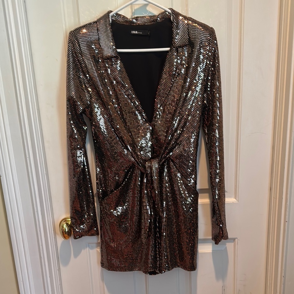 INA romper